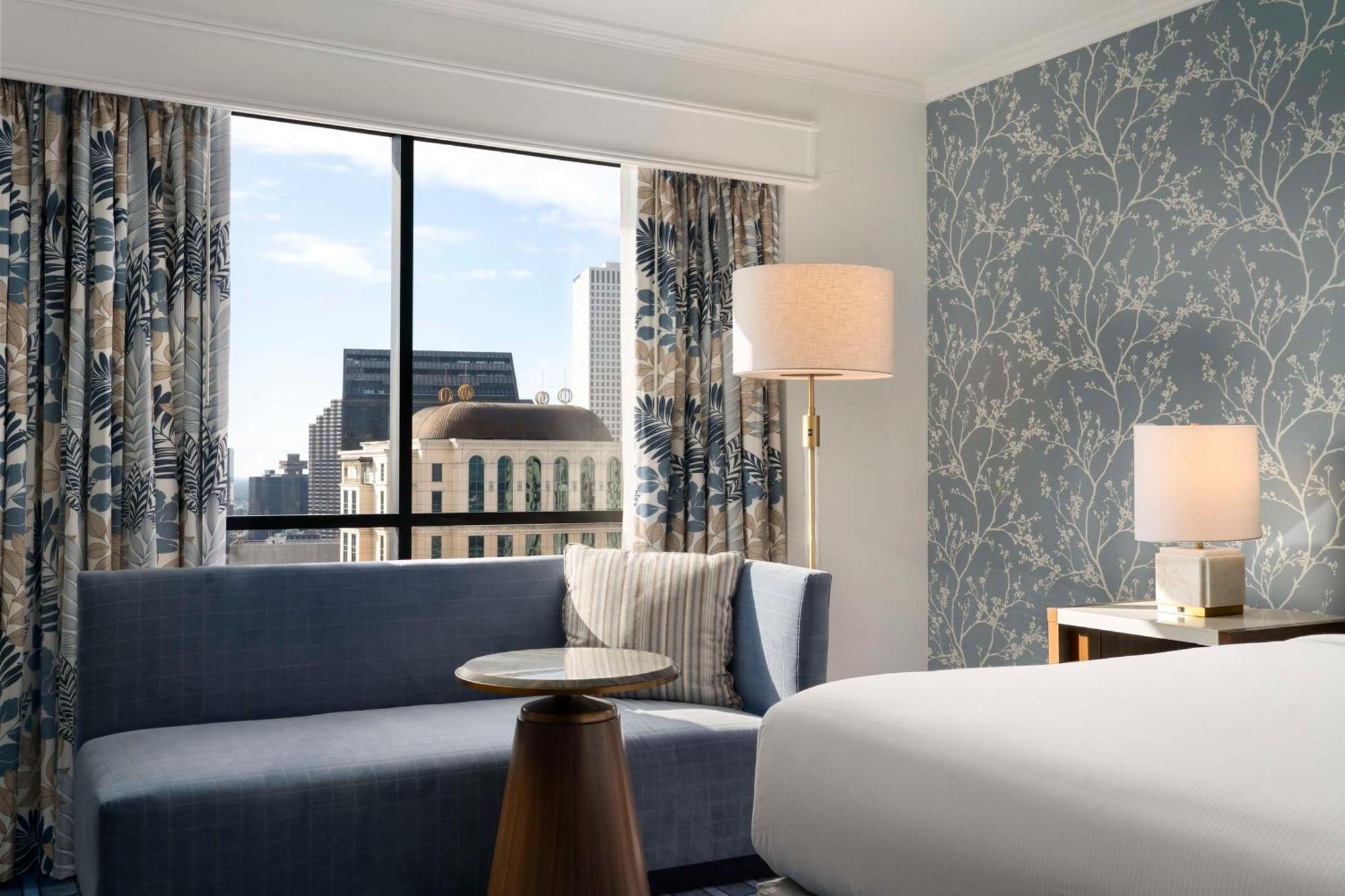 HILTON NEW ORLEANS RIVERSIDE | ACCOMMODATION IN THE CENTRAL AREA WITH 7 ...